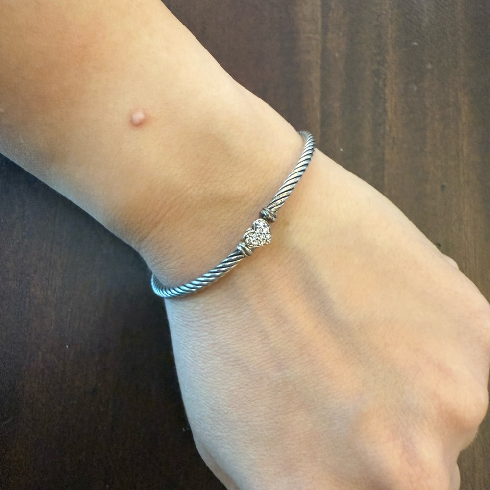 David Yurman Sterling Silver Cable Bracelet with Pave Heart - Picture 2 of 5